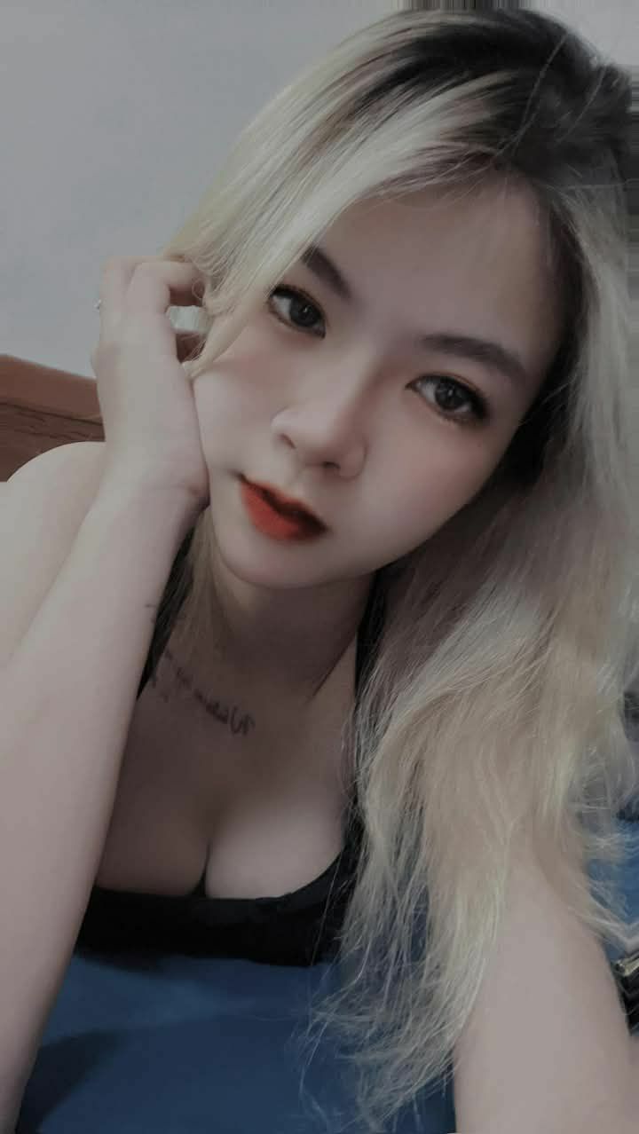 Xxx cô bạn thời thơ ấu trước khi kết hôn